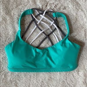 Lululemon sports bra!